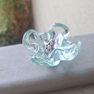 Vintage Ice Blue Minimalist Floral Glass Ring Tray Fairycore